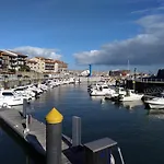 아파트 Brisas Del Puerto *