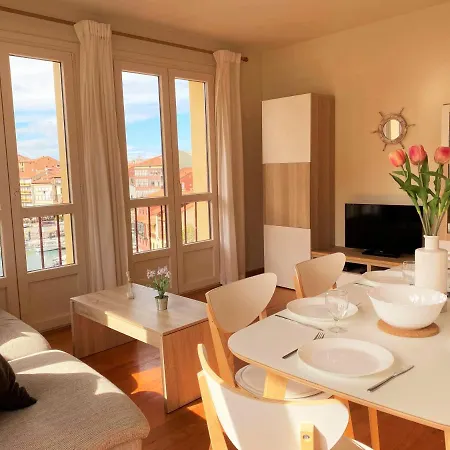 Brise Des Hafens * Llanes